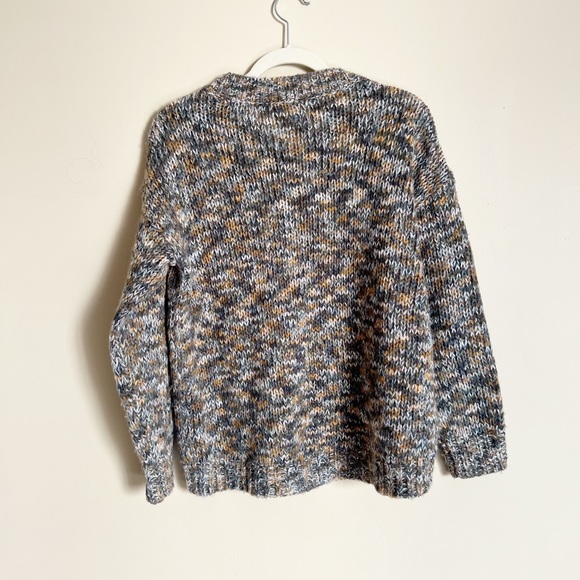 Cute LOFT Colorful Women’s Sweater in Size Small - Picture 2 of 7